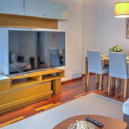 San Bernardo Family Apartment Sevilla Bagian luar foto