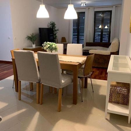 San Bernardo Family Apartment Sevilla Bagian luar foto