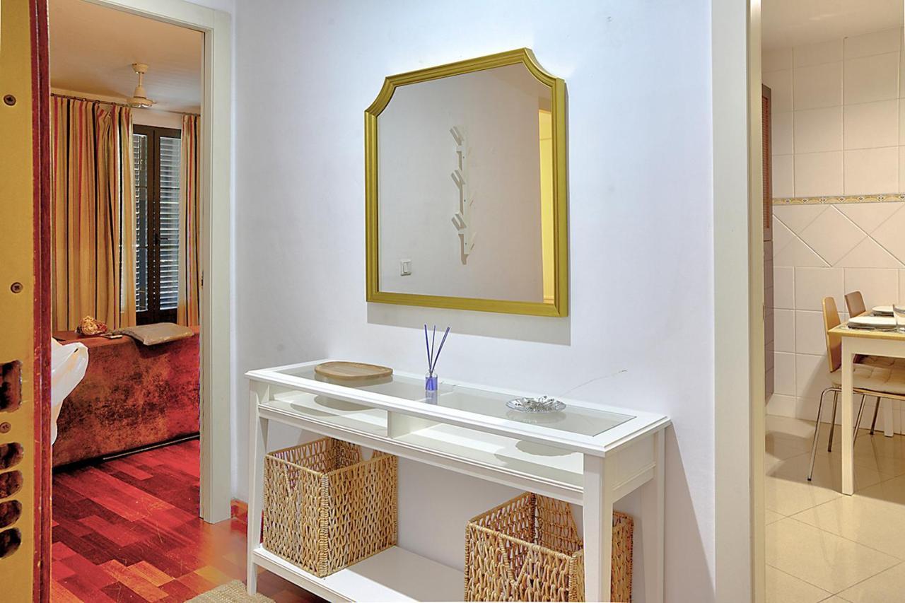 San Bernardo Family Apartment Sevilla Bagian luar foto