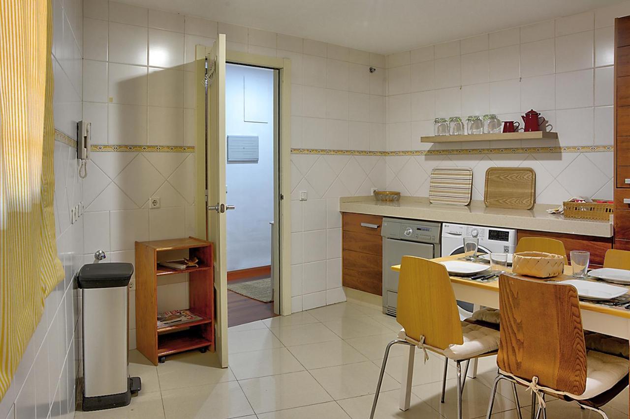 San Bernardo Family Apartment Sevilla Bagian luar foto